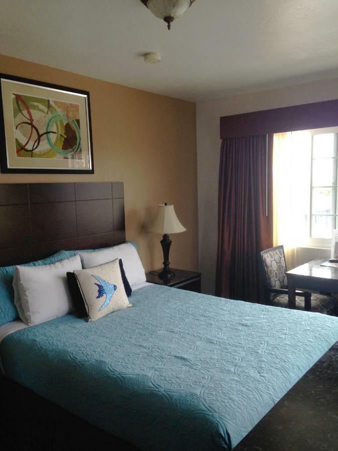 Morro Crest Inn มอร์โรเบย์ ภายนอก รูปภาพ